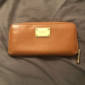 Michael Kors Pre-owned Wallet
